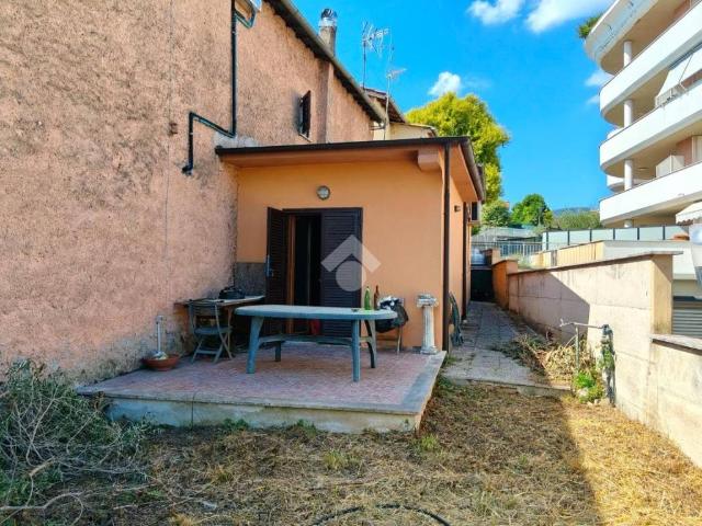 Appartamento in vendita a Lariano RM
