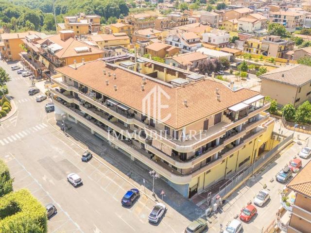 Appartamento in vendita a Lariano RM