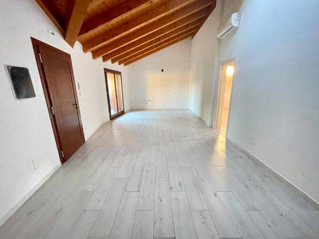 Appartamento in vendita a Latisana UD