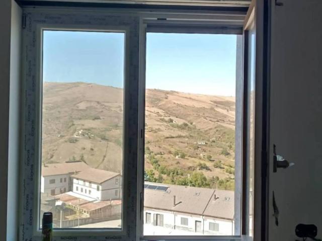 Appartamento in vendita a Laurenzana PZ
