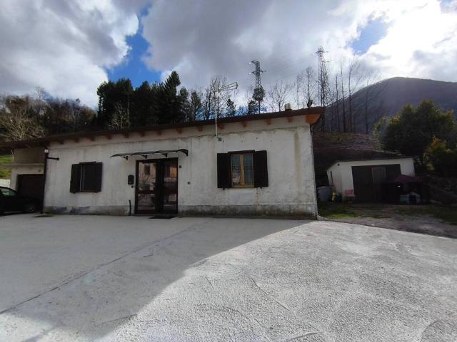 Appartamento in vendita a Lauria PZ