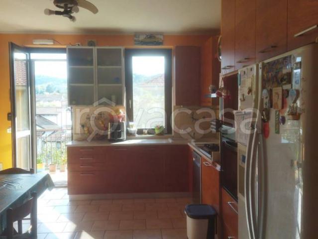 Appartamento in vendita a Lauriano via Cappelletta