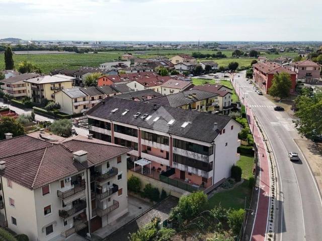 Appartamento in vendita a Lavagno VR