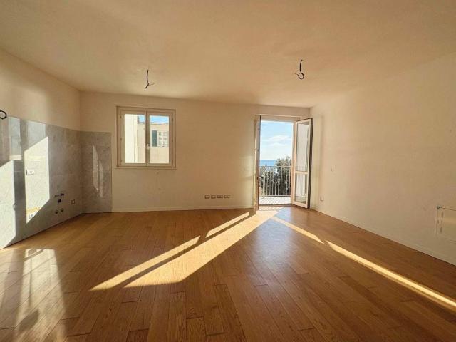 Appartamento in vendita a Lavagna GE