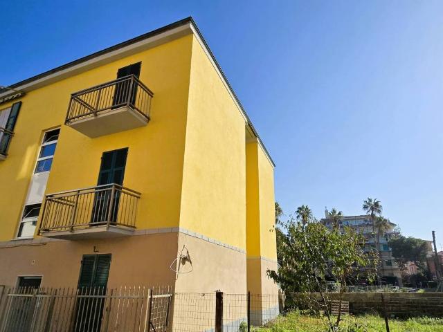 Appartamento in vendita a Lavagna GE