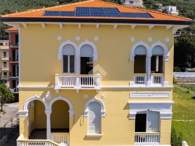 Appartamento in vendita a Lavagna GE