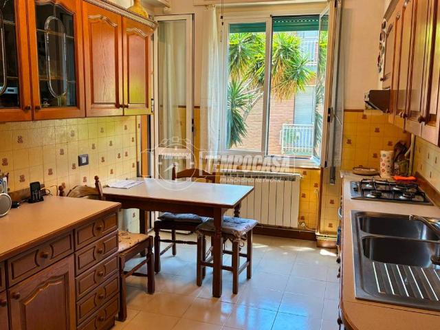 Appartamento in vendita a Lavagna GE