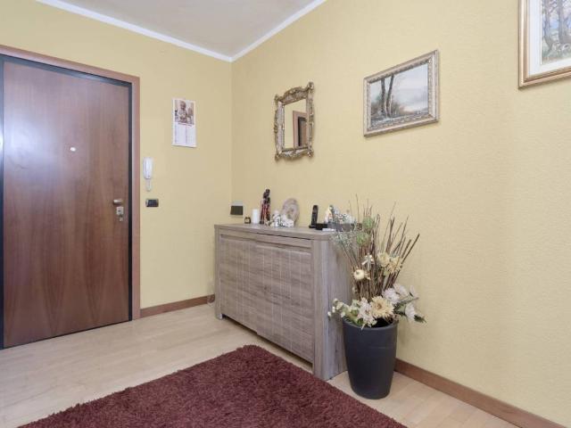 Appartamento in vendita a Lavena Ponte Tresa VA