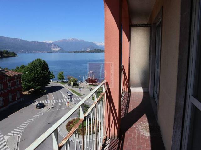 Appartamento in vendita a Laveno Mombello VA