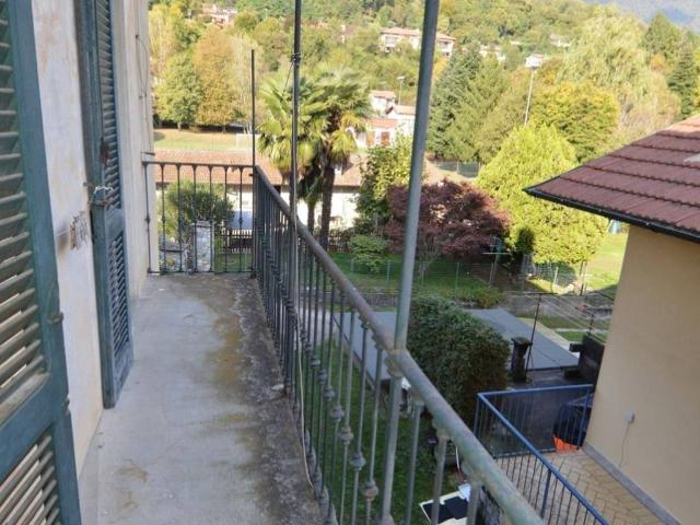 Appartamento in vendita a Laveno Mombello VA