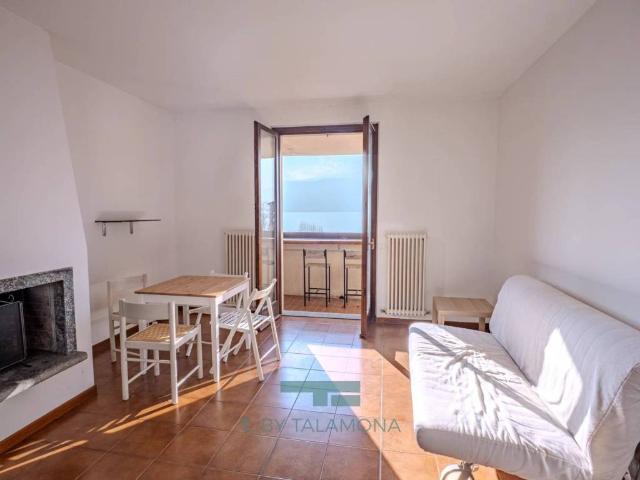 Appartamento in vendita a Laveno Mombello VA