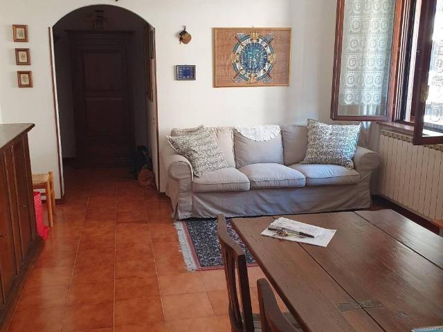 Appartamento in vendita a Laveno Mombello VA