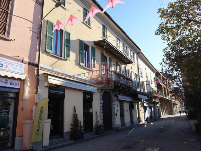 Appartamento in vendita a Laveno Mombello VA
