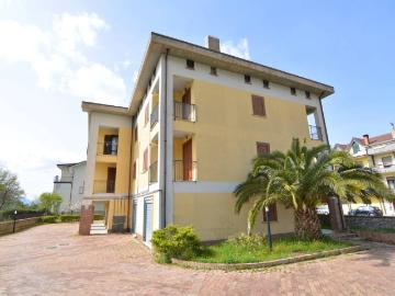 Appartamento in vendita a Laviano SA