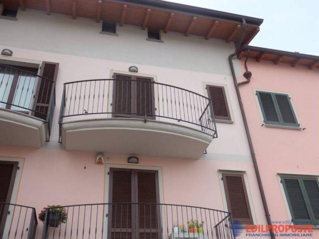 Appartamento in vendita a Lazzate MB