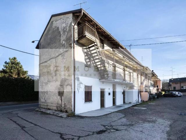 Appartamento in vendita a Lazzate MB