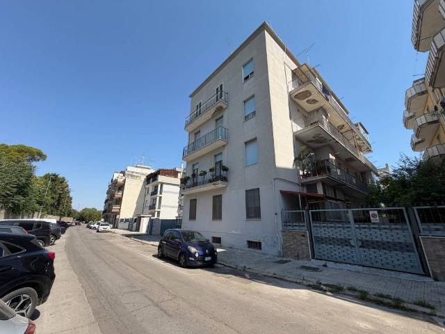 Appartamento in vendita a Lecce LE