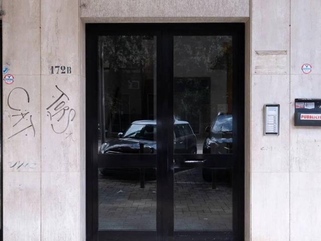 Appartamento in vendita a Lecce LE