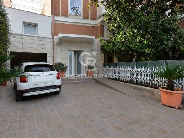 Appartamento in vendita a Lecce LE