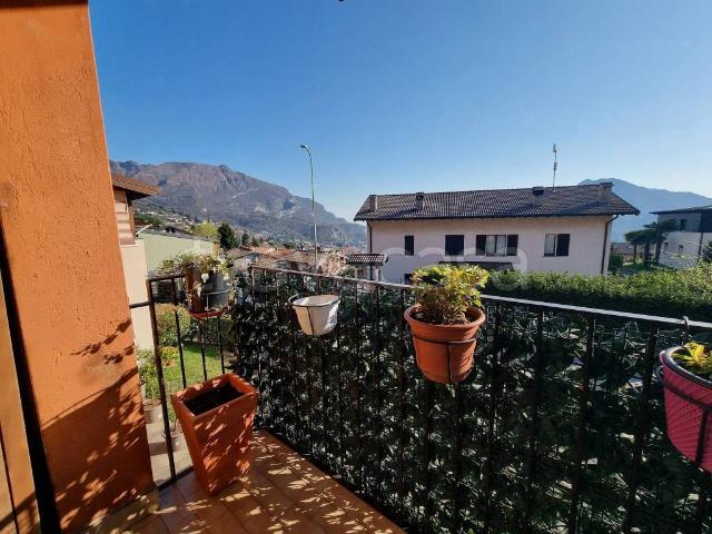 Appartamento in vendita a Lecco, Bonacina
