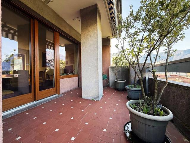 Appartamento in vendita a Lecco LC