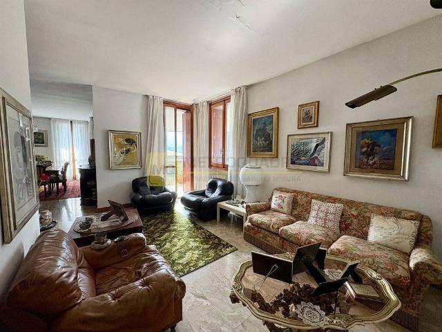 Appartamento in vendita a Lecco LC