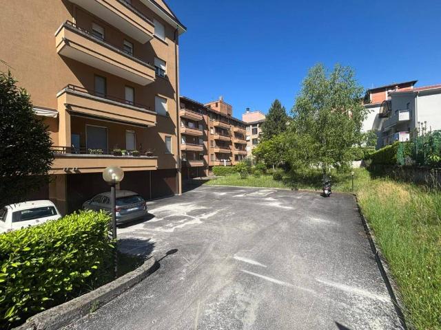 Appartamento in vendita a Lecco LC