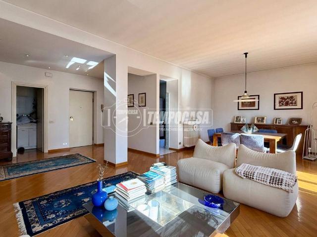 Appartamento in vendita a Lecco LC
