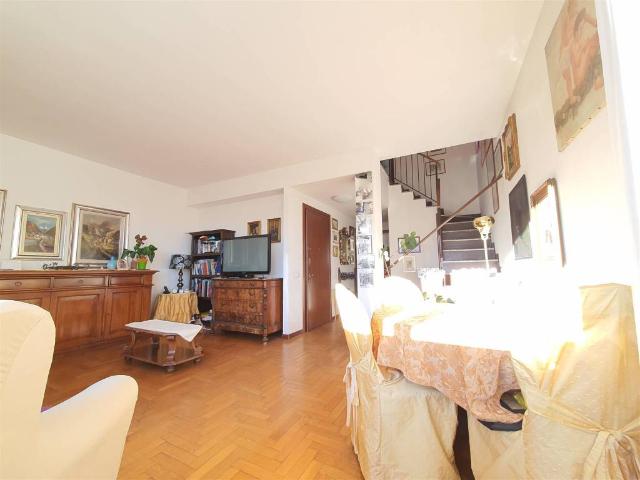 Appartamento in vendita a Lecco LC