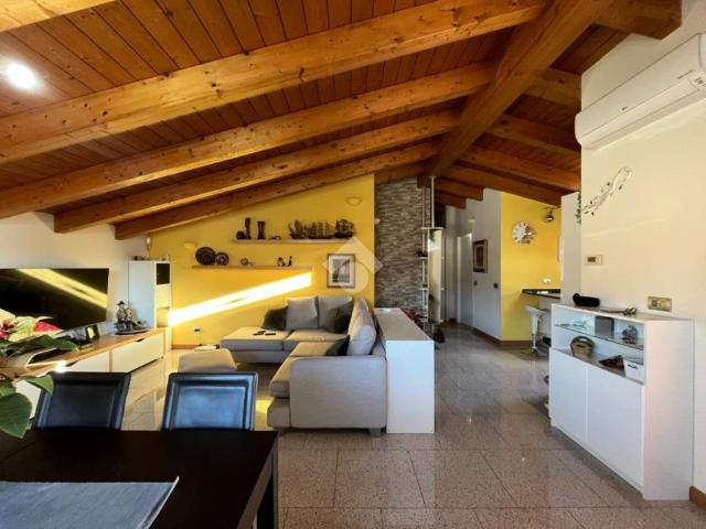 Appartamento in vendita a Lecco LC