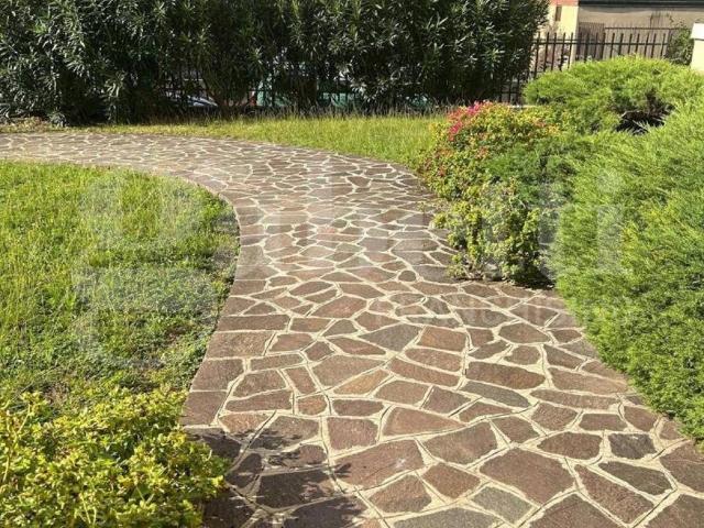 Appartamento in vendita a Lecco LC