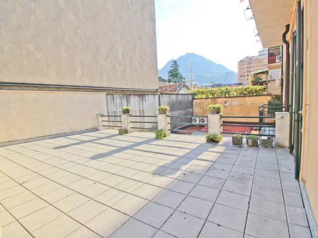 Appartamento in vendita a Lecco LC