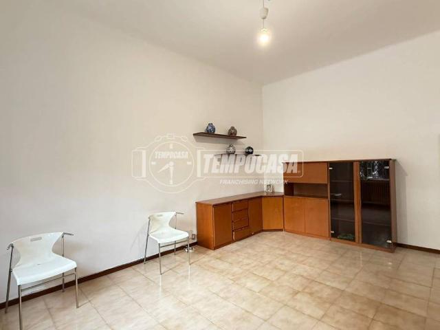 Appartamento in vendita a Legnano MI