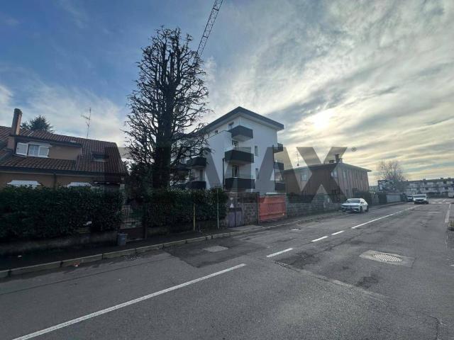 Appartamento in vendita a Legnano MI