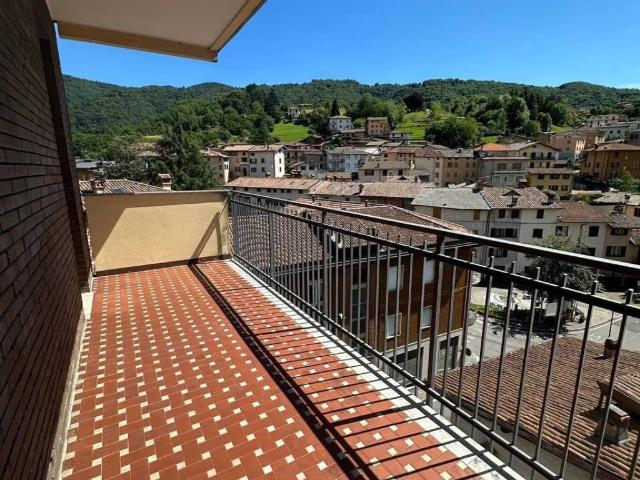 Appartamento in vendita a Leffe BG