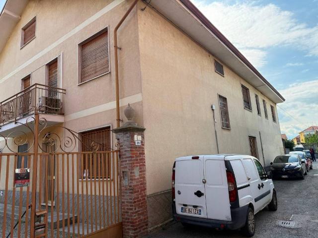 Appartamento in vendita a Leinì TO