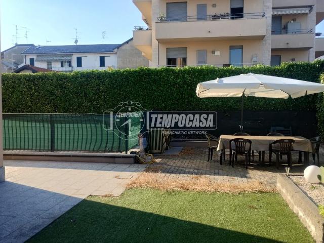 Appartamento in vendita a Lentate Sul Seveso
