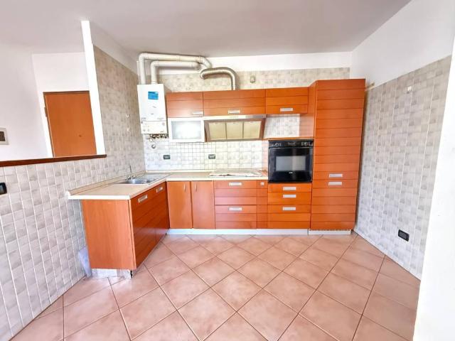 Appartamento in vendita a Lentate sul Seveso MB