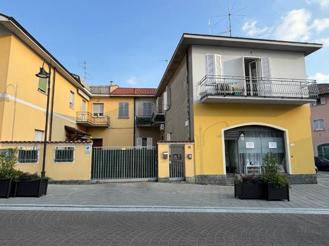 Appartamento in vendita a Lentate sul Seveso MB