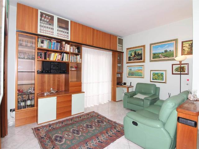 Appartamento in vendita a Lentini SR