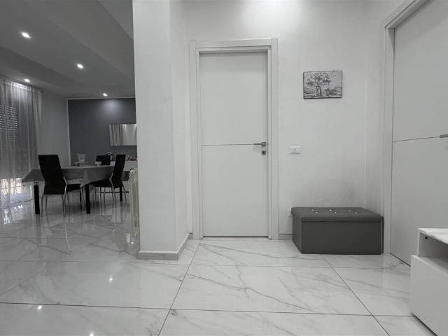 Appartamento in vendita a Lentini SR