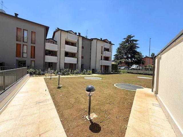 Appartamento in vendita a Lesmo MB
