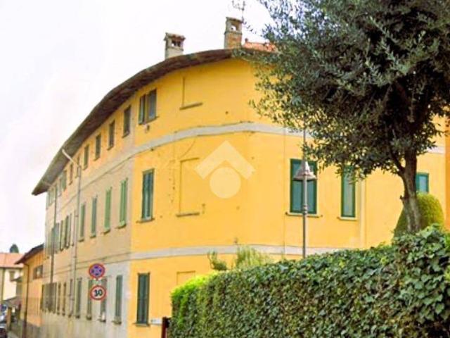 Appartamento in vendita a Lesmo MB