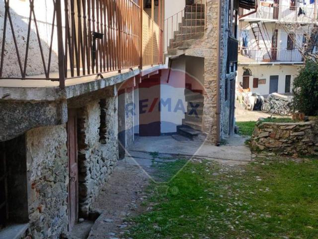 Appartamento in vendita a Lesa
