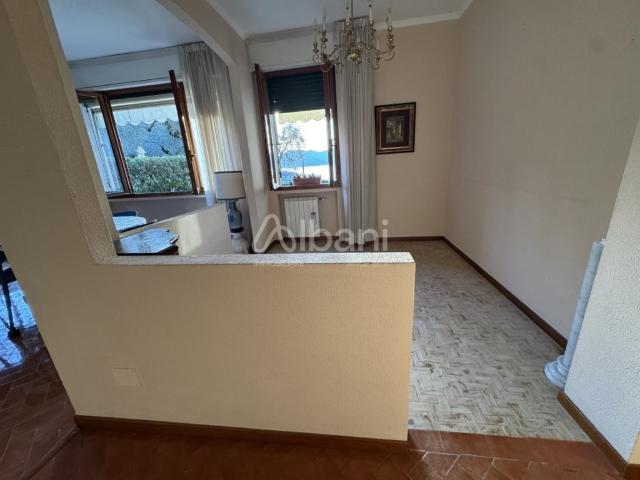 Appartamento in vendita a Lerici