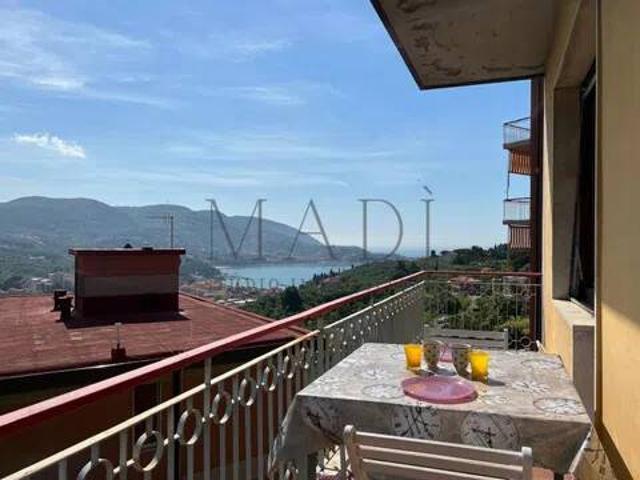 Appartamento in vendita a Lerici SP