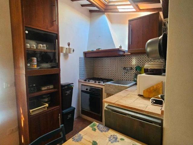 Appartamento in vendita a Lerici SP