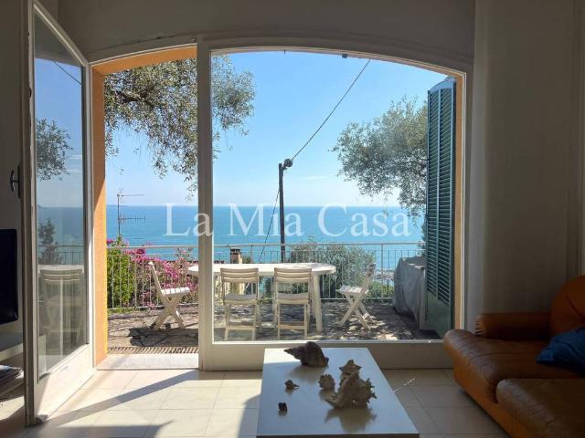 Appartamento in vendita a Lerici SP