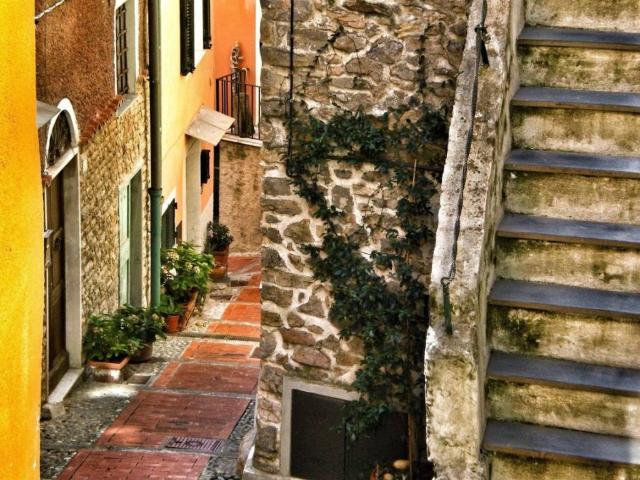 Appartamento in vendita a Lerici SP