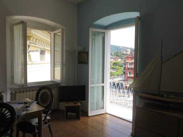 Appartamento in vendita a Lerici SP